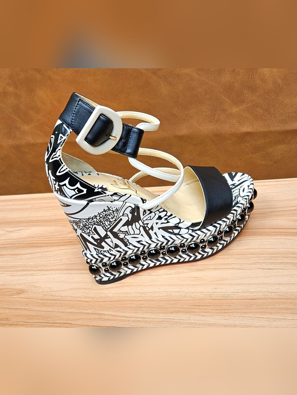 Christian Louboutin Black & White Graffiti Wedge Buckle Sandals Size 5 US - Picture 3 of 16
